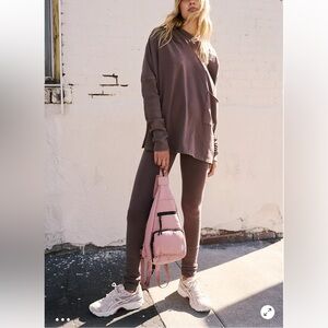 FP Movement Hot Shot Hooded Set - Charcoal Black